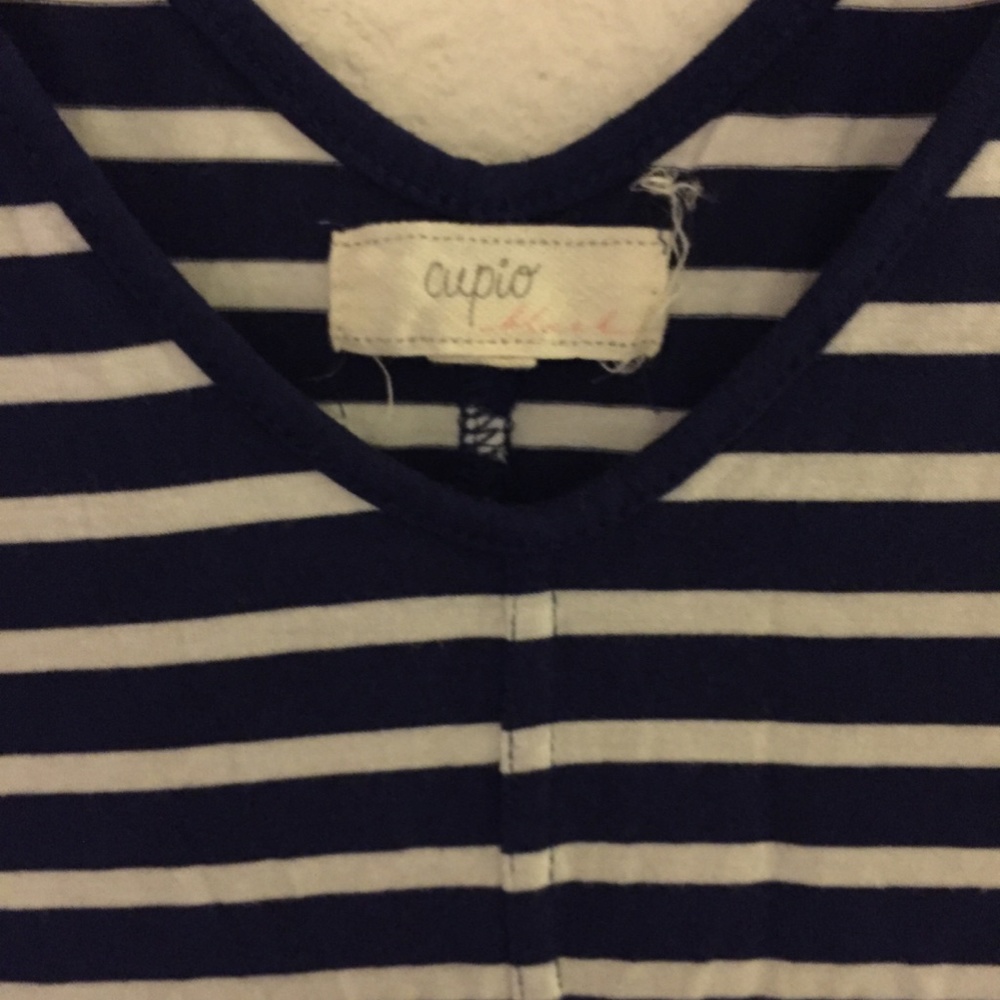 Blush Stripped Top. Size Medium - Picture 2 of 5